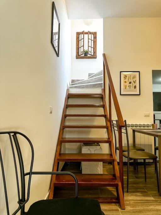 Апартаменты Stefy'S House Тиволи Экстерьер фото